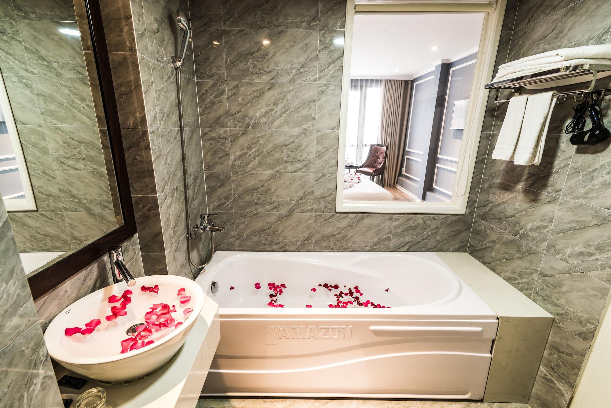 Hanoi Crystal Pearl Hotel Extérieur photo