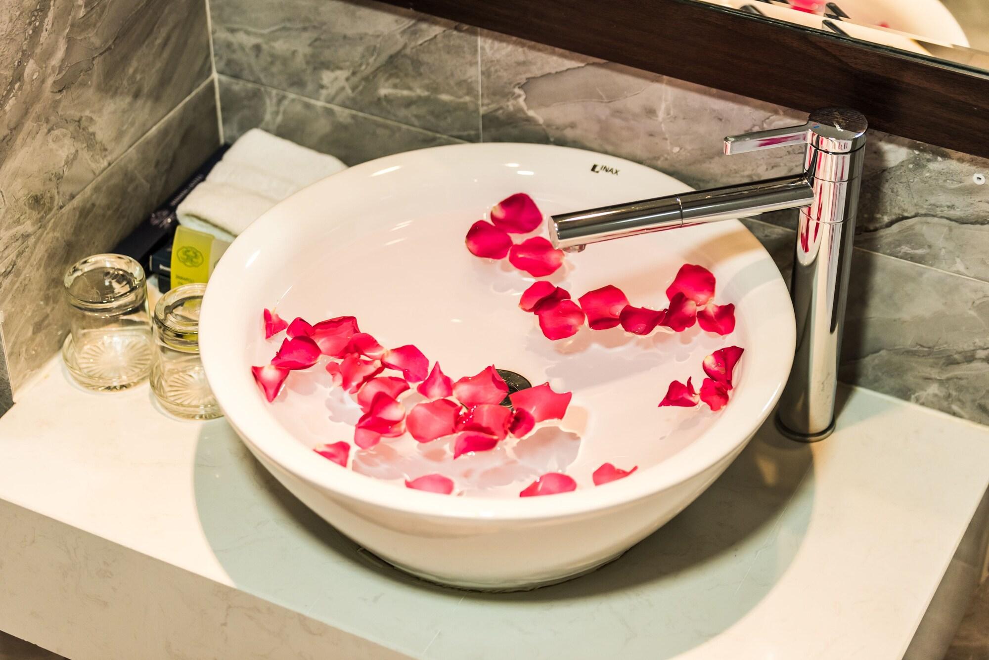 Hanoi Crystal Pearl Hotel Extérieur photo